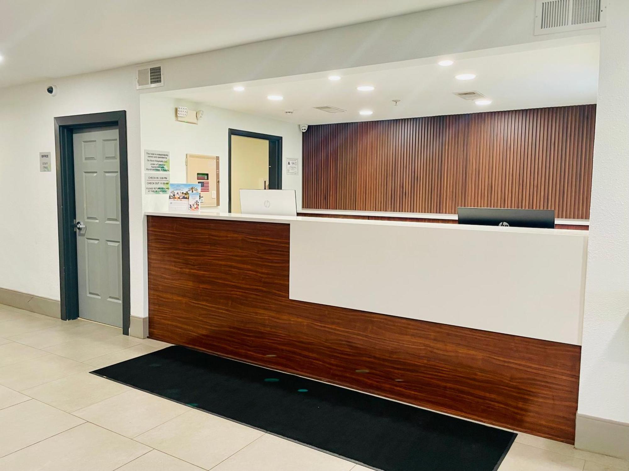 Hotel Wingate By Wyndham Matthews, Nc Esterno foto